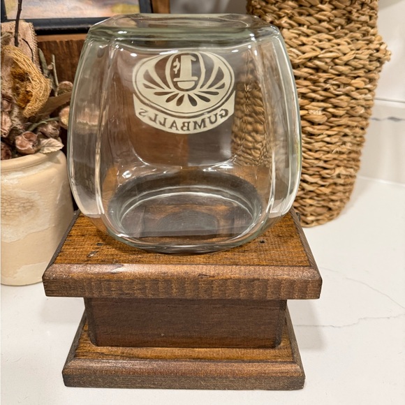 Vintage Knock on Wood Corporation Glass Gumball Jar with Wooden Base - Picture 6 of 12